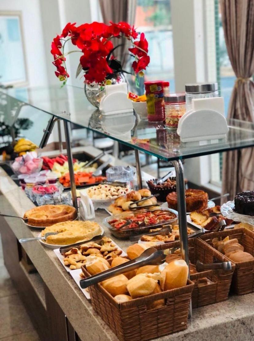 Shelton Palace Hotel Paranavaí Dış mekan fotoğraf