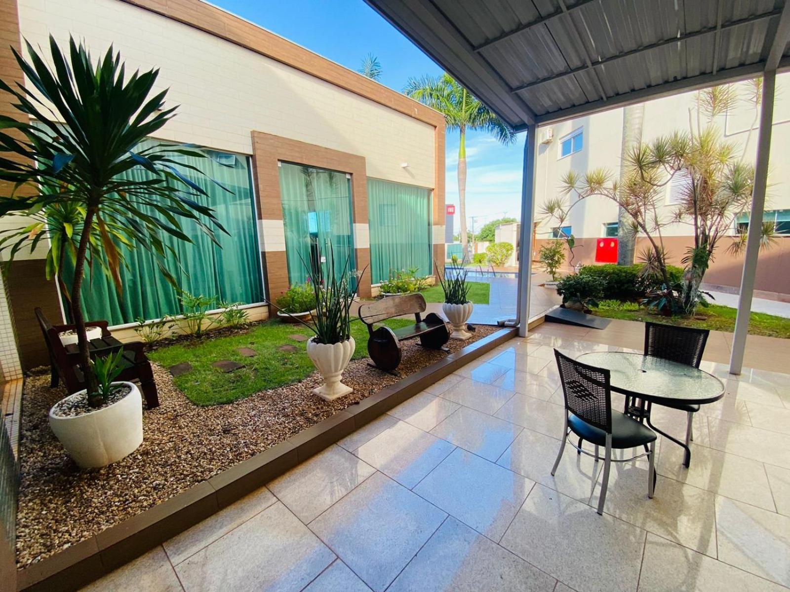 Shelton Palace Hotel Paranavaí Dış mekan fotoğraf