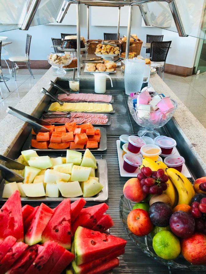 Shelton Palace Hotel Paranavaí Dış mekan fotoğraf